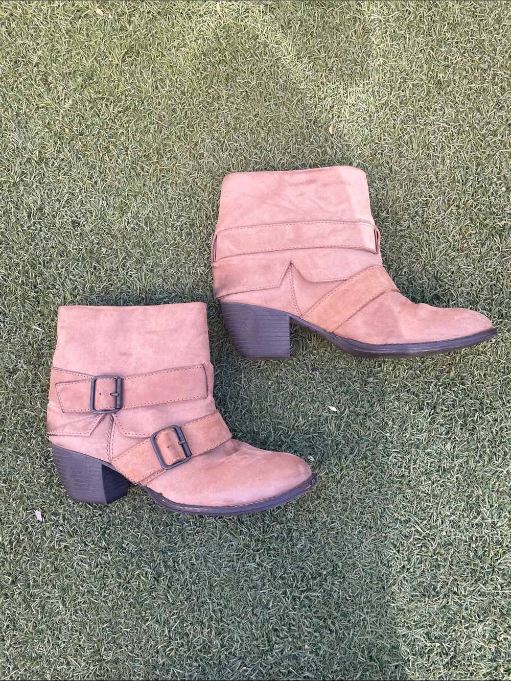 MIA soft suede